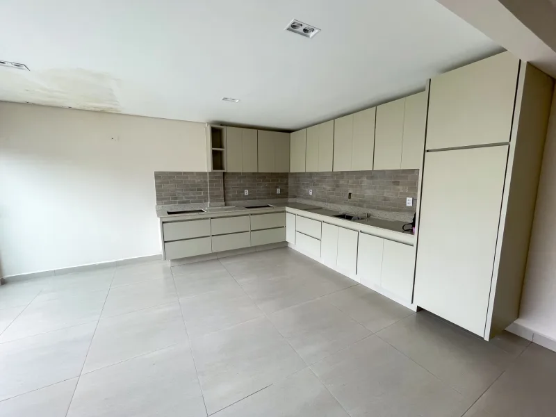 Casa para venda com 245 m² e 3 quartos em Jardim Aeroporto, Bauru - SP — foto 2