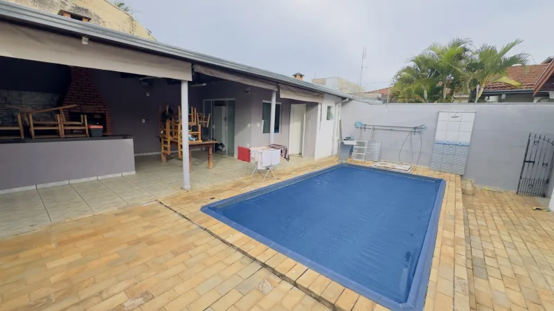 Casa para venda com 190 m² e 3 quartos em Jardim Cruzeiro do Sul, Bauru - SP