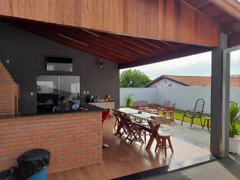 Casa para venda com 200 m² e 3 quartos em Vila Alto Paraíso, Bauru - SP — foto 2