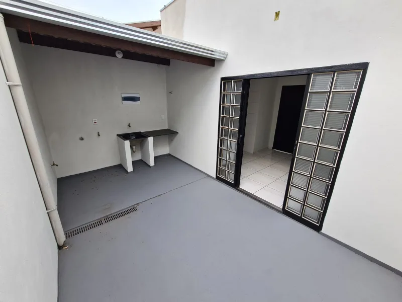 Duas casas no mesmo terreno para venda no Jardim Bela Vista com 4 dormitórios e 6 vagas em Bauru - SP — foto 3