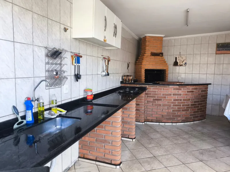 Casa para venda com 254,42 m² e 4 quartos em Vila Industrial, Bauru - SP — foto 3