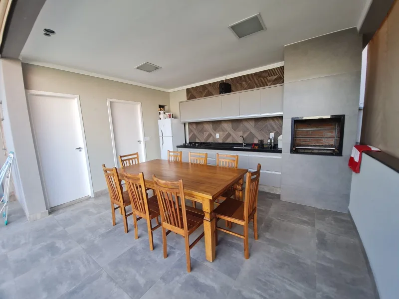 Casa para venda com 178,57 m² e 3 quartos em Jardim Solange, Bauru - SP — foto 2