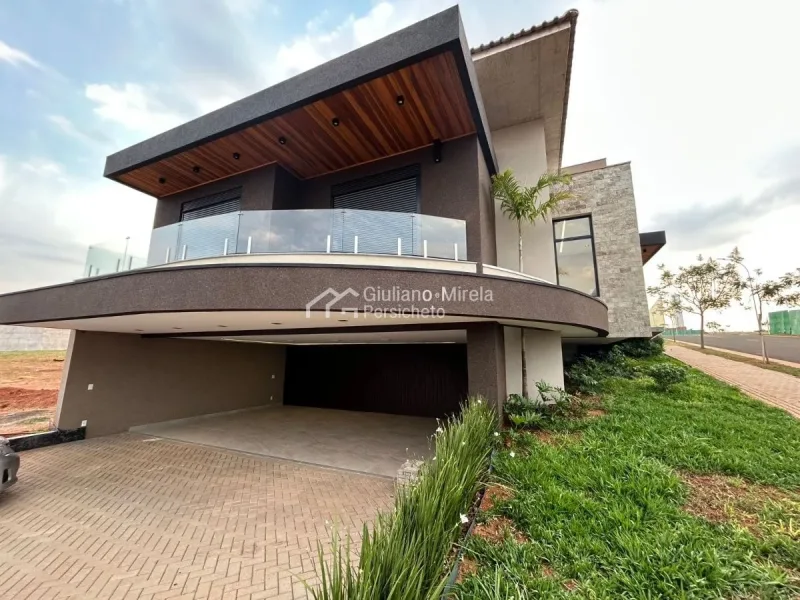 Casa à Venda no Condomínio Guestier I - Piratininga - SP