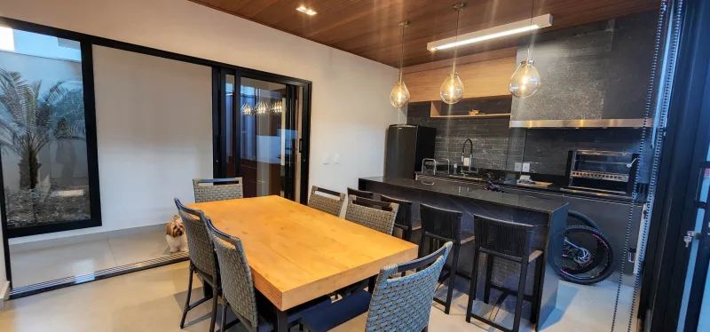 Casa para venda com 204 m² e 3 quartos em Jardim Terra Branca, Bauru - SP