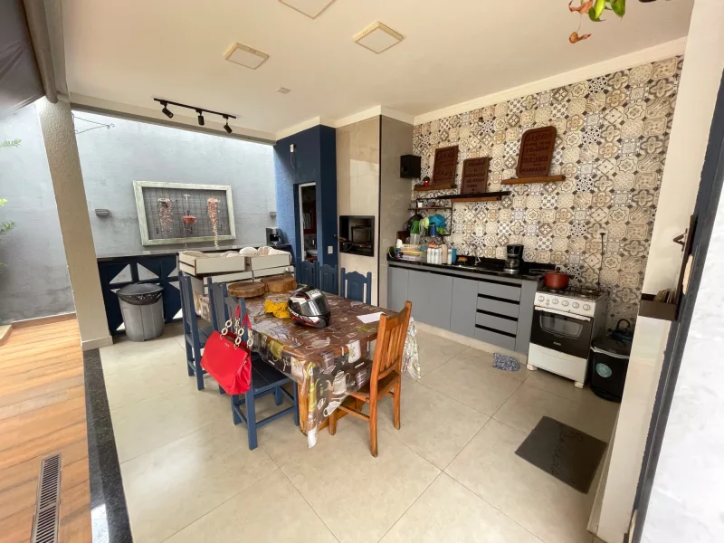 Casa para venda com 350 m² e 3 quartos em Jardim Estoril III, Bauru - SP — foto 2