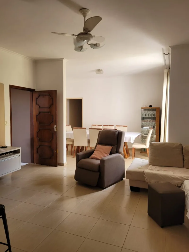 Casa no Jardim Brasil | 191m² construídos | 3 dorms | Área Gourmet | Garagem para 4 carros — foto 2