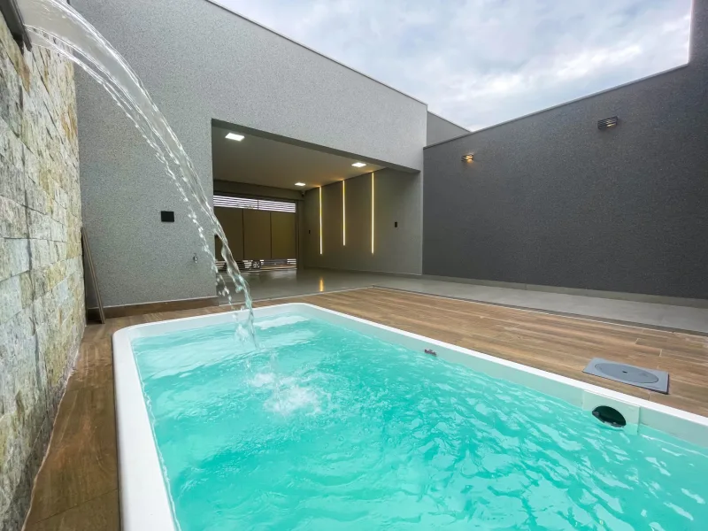 Casa para venda com 136 m² e 3 quartos em Jardim Solange, Bauru - SP