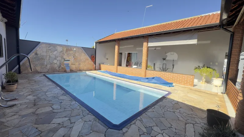 Casa para venda com 215 m² e 3 quartos em Jardim Carolina, Bauru - SP