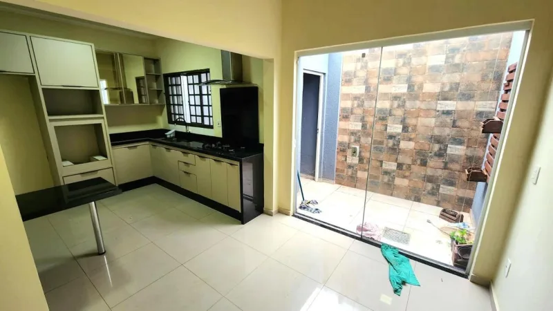 Casa para venda com 105,76 m² e 2 quartos em Jardim Vânia Maria, Bauru - SP — foto 2