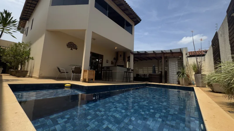 Sobrado para venda com 232 m² e 3 quartos em Parque Jardim Europa, Bauru - SP