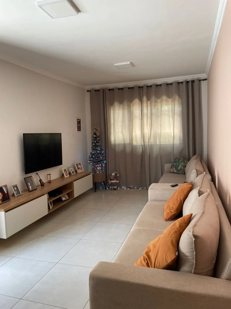 Casa de Bairro à Venda em Bauru - SP