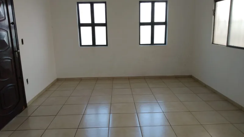 Casa para venda com 3 quartos em Vila Falcão, Bauru - SP — foto 2