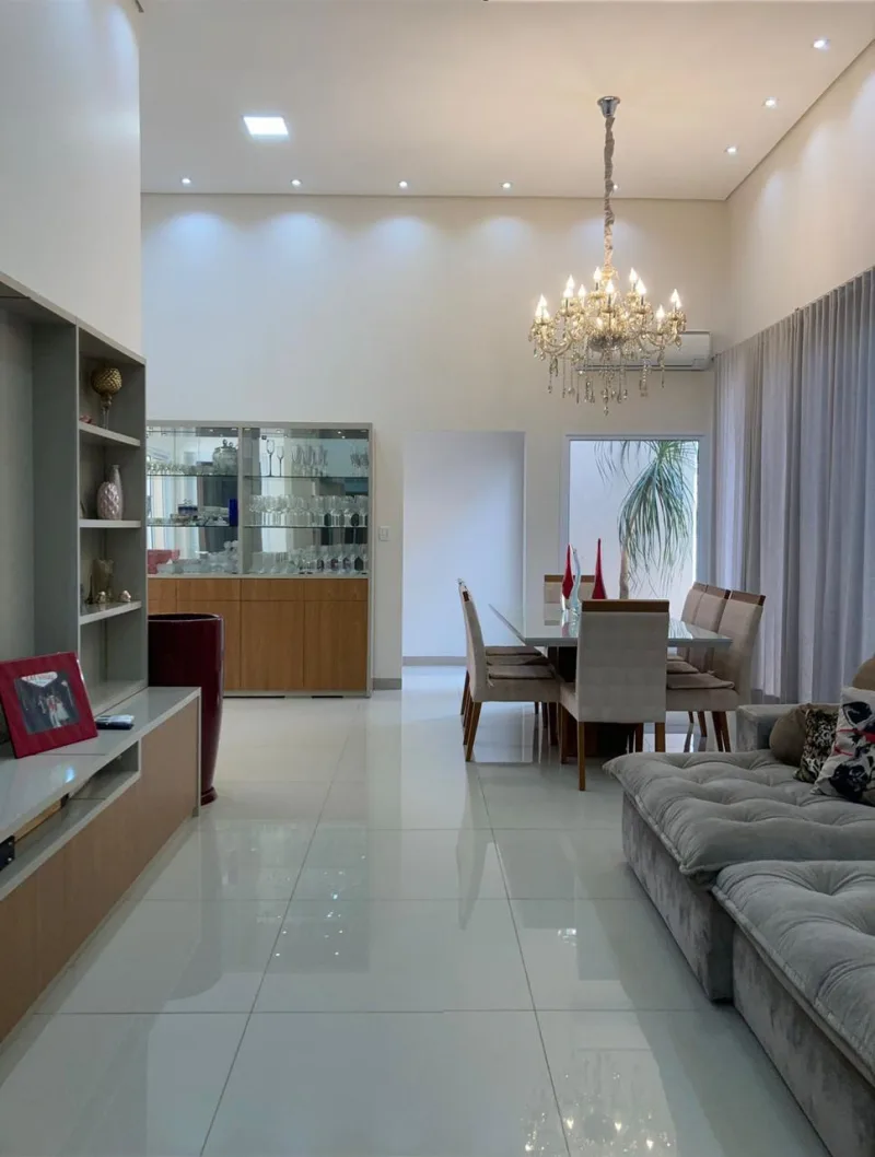 Casa à Venda no Condomínio Chácara Odete - Bauru - SP — foto 2