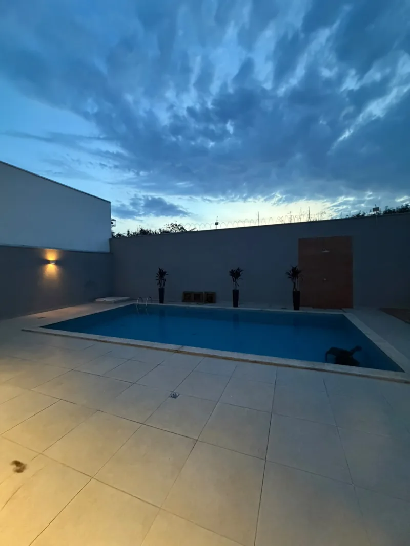 Casa em Condomínio com 3 quartos — Cond. Chácara Odete · Bauru