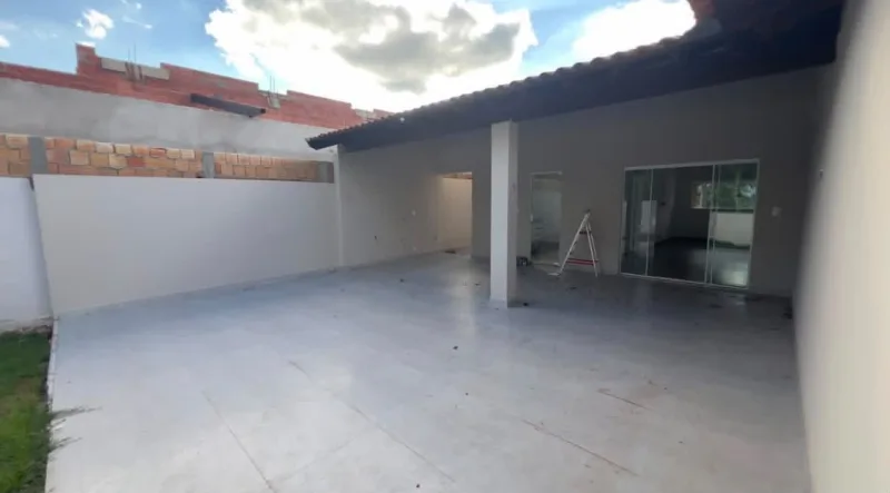 Casa em Condomínio à Venda em Piratininga - SP