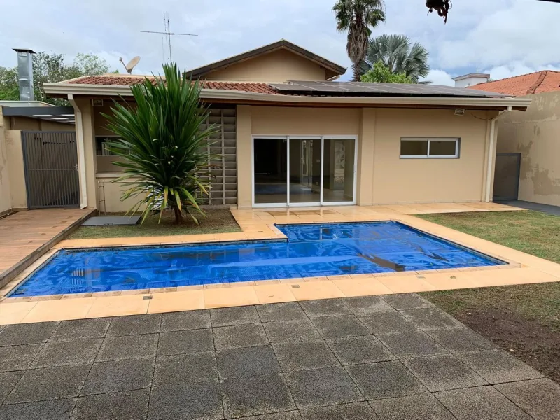 Casa à Venda no Condomínio Vale Florido I - Piratininga - SP