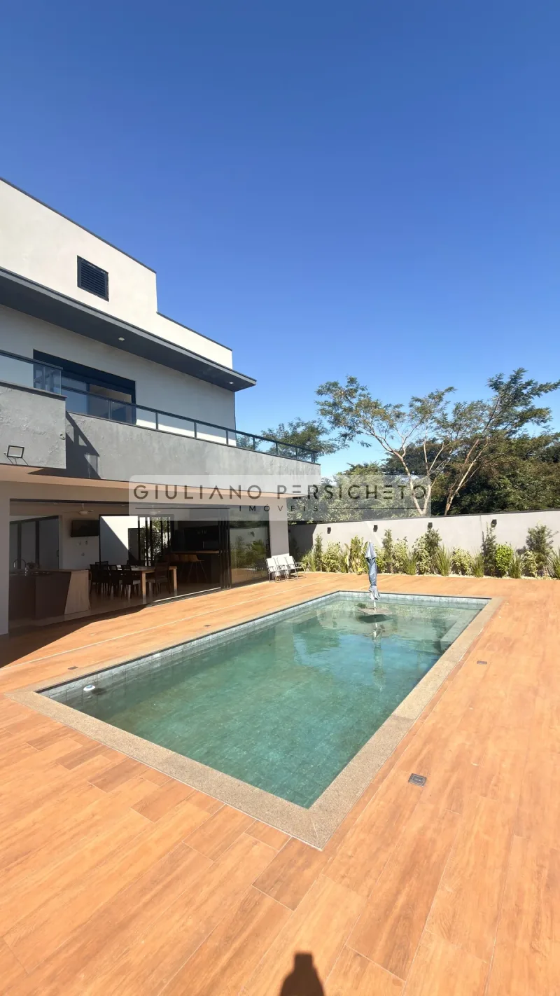 Casa à Venda no Condomínio Morada Do Sol - Piratininga - SP
