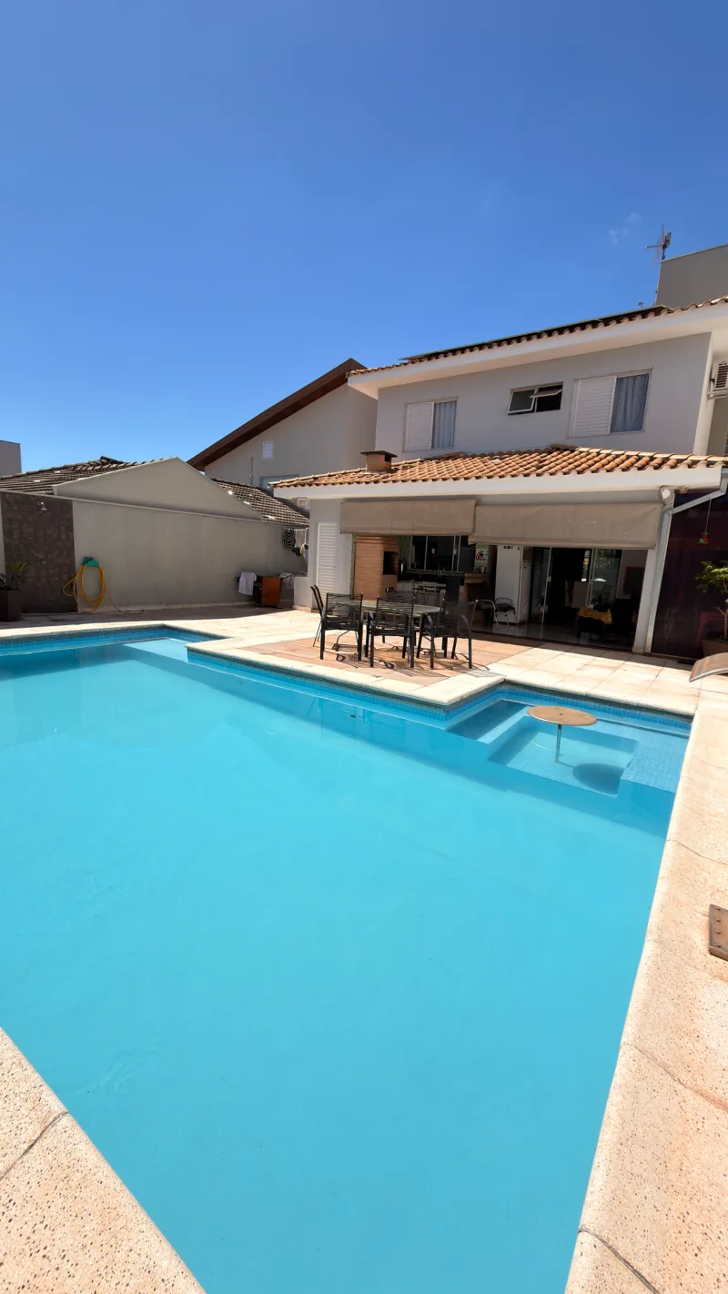 Casa à Venda no Condomínio Villaggio I - Bauru - SP